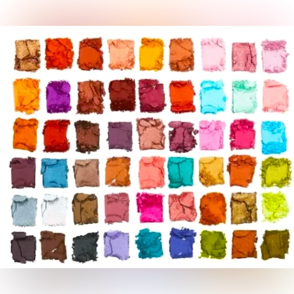 Disney/Pixar NWOT Monsters University Fraternity Revolution Makeup Palette - Picture 6 of 6